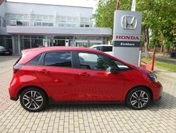 Premium crystal rot met. Neu 2025 Honda Jazz Advance Kleinwagen | 31.300 €
