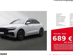 Weiß Gebraucht 2021 Audi Q8 Ambiente SUV | 72.680 € (Teuer)