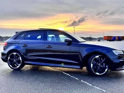 Schwarz Gebraucht 2018 Audi RS3 Sportback Kleinwagen | 49.000 € (Fairer Preis)