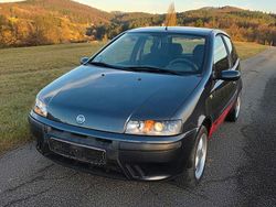 Grau Gebraucht 2001 Fiat Punto Limousine | 850 € (Guter Preis)