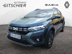Zedergrün Gebraucht 2024 Dacia Sandero Expression Kleinwagen | 18.200 € (Fairer Preis)