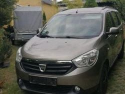 Braun Gebraucht 2012 Dacia Lodgy Acces Van / Kleinbus | 5.500 € (Etwas zu teuer)