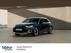 Mythosschwarz metallic Neu 2024 Audi A3 Ambiente Limousine | 40.480 € (Fairer Preis)