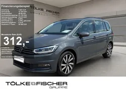 Grau Gebraucht 2021 VW Touran Highline Van / Kleinbus | 29.399 € (Fairer Preis)