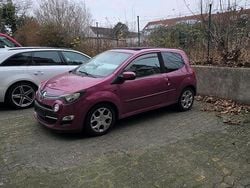 Rot Gebraucht 2014 Renault Twingo Kleinwagen | 2.400 € (Guter Preis)