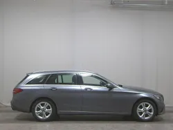 Grau Gebraucht 2020 Mercedes C220 Avantgarde Kombi | 26.480 € (Guter Preis)