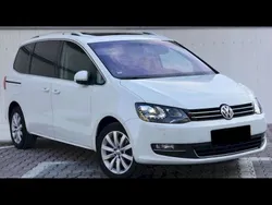 Gebraucht 2016 VW Sharan Highline Van / Kleinbus | 14.750 €