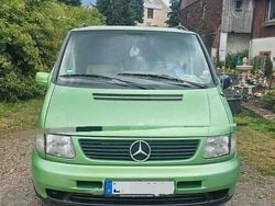 Grün Gebraucht 1998 Mercedes Vito Van / Kleinbus | 5.200 € (Superpreis)
