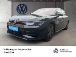 Grenadillschwarz metallic Gebraucht 2025 VW Passat R-line Kombi | 54.980 €