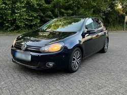 Blau Gebraucht 2011 VW Golf VI Kleinwagen | 4.000 € (Guter Preis)