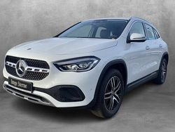 Weiß Gebraucht 2022 Mercedes GLA200 Progressive SUV | 31.880 € (Guter Preis)