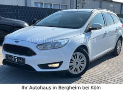 Weiß Gebraucht 2018 Ford Focus Trend Kombi | 10.900 € (Guter Preis)
