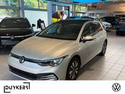 Silber Gebraucht 2024 VW Golf VIII Move Limousine | 23.989 € (Fairer Preis)