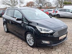 Schwarz Gebraucht 2016 Ford Grand C-Max Titanium Van / Kleinbus | 8.600 € (Fairer Preis)