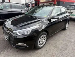 Schwarz Gebraucht 2017 Hyundai i20 GO! Kleinwagen | 6.999 € (Fairer Preis)