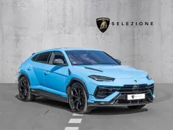 Blu cepheus Gebraucht 2024 Lamborghini Urus SUV | 329.900 € (Teuer)
