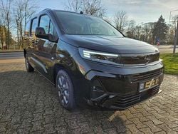 Karbon schwarz Neu 2025 Opel Combo Life Edition Van / Kleinbus | 27.800 € (Guter Preis)