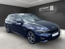 Blau Gebraucht 2022 BMW 330e M Sport Kombi | 35.950 € (Fairer Preis)