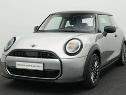 Grau Gebraucht 2024 Mini Cooper S Classic Kleinwagen | 24.351 € (Superpreis)
