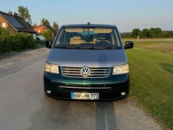 Grün Gebraucht 2005 VW T5 Van | 15.700 € (Teuer)