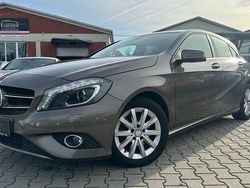 Grau Gebraucht 2014 Mercedes A180 Limousine | 10.999 € (Fairer Preis)