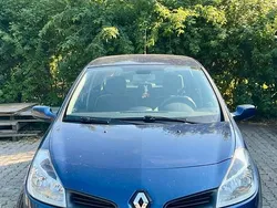 Blau Gebraucht 2006 Renault Clio II Kleinwagen | 4.500 €