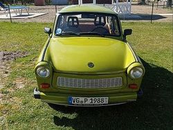 Grün Gebraucht 1988 Trabant 601 Kleinwagen | 8.500 €
