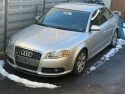 Silber Gebraucht 2007 Audi A4 S-Line Limousine | 2.800 € (Guter Preis)