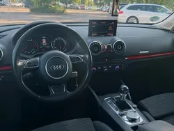 Rot Gebraucht 2015 Audi A3 Kleinwagen | 12.500 € (Etwas zu teuer)