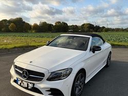 Weiß Gebraucht 2019 Mercedes C220 AMG line Cabrio | 31.900 € (Fairer Preis)