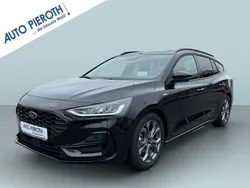 Agate black metallic Gebraucht 2024 Ford Focus ST-Line X Kombi | 28.350 € (Fairer Preis)