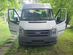 Weiß Gebraucht 2010 Ford Transit Van / Kleinbus | 5.800 € (Etwas zu teuer)