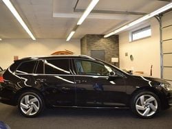 Schwarz Gebraucht 2017 VW Golf VII Highline Kombi | 11.900 € (Guter Preis)