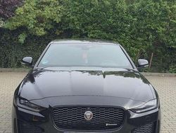 Schwarz Gebraucht 2023 Jaguar XE R-Dynamic Limousine | 25.999 € (Guter Preis)