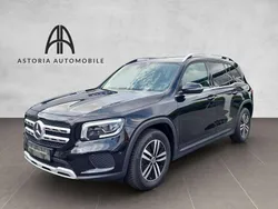 Schwarz Gebraucht 2021 Mercedes GLB220 Style SUV | 34.990 € (Fairer Preis)