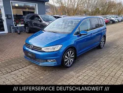 Blau Gebraucht 2016 VW Touran Highline Van / Kleinbus | 12.450 € (Fairer Preis)