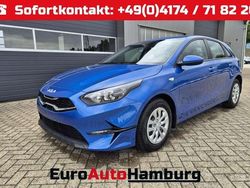 Blue flame metallic Neu 2025 Kia Ceed Vision Kleinwagen | 23.090 € (Fairer Preis)