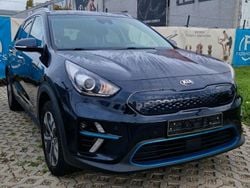 Blau Gebraucht 2019 Kia Niro Vision SUV | 23.500 €