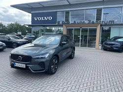 Grün Gebraucht 2025 Volvo XC60 Plus SUV | 56.900 € (Fairer Preis)