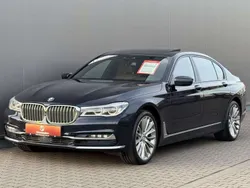 Imperialblau brillanteffekt Gebraucht 2016 BMW 740L Sport Line Limousine | 31.990 € (Guter Preis)