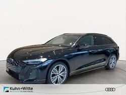 Mythosschwarz metallic Gebraucht 2024 Audi A5 Ambiente Coupé | 62.475 € (Teuer)