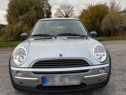 Silber Gebraucht 2002 Mini ONE Kleinwagen | 3.500 € (Etwas zu teuer)