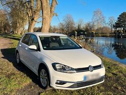Weiß Gebraucht 2017 VW Golf VII Limousine | 14.444 € (Fairer Preis)