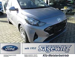 Lumen grey / mic Gebraucht 2024 Hyundai i10 Select Kleinwagen | 15.890 € (Fairer Preis)
