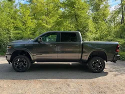 Grau Gebraucht 2023 Dodge Ram Limited Abholung | 79.900 €