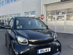 Gebraucht 2017 Smart ForTwo Cabrio Prime Cabrio | 17.999 € (Teuer)
