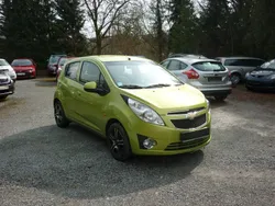 Green cocktail met Gebraucht 2012 Chevrolet Spark LS Kleinwagen | 4.990 € (Etwas zu teuer)