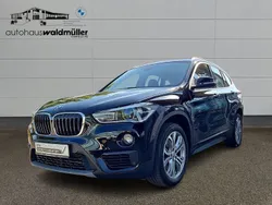 Schwarz Gebraucht 2018 BMW X1 Advantage SUV | 17.907 € (Fairer Preis)