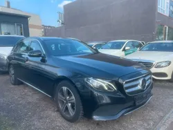 Beige Gebraucht 2018 Mercedes E220 Avantgarde Limousine | 9.450 € (Fairer Preis)