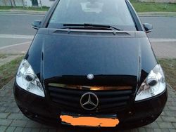Schwarz Gebraucht 2012 Mercedes A180 Van / Kleinbus | 3.490 € (Superpreis)